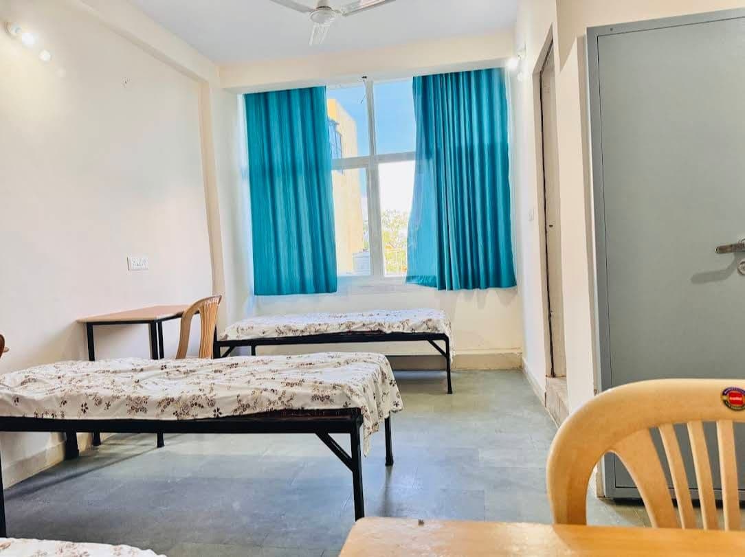 Double Sharing Room at Daya Shree Boys Hostel, Bhopal